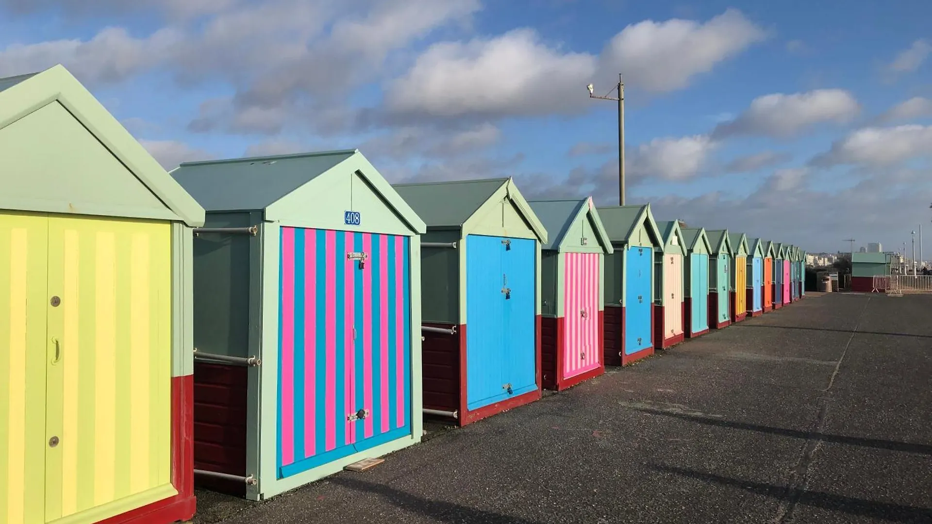 Bright And Spacious 2Br Maisonette Sleeps 8, Game Room, 5 Mins To Brighton Beach And City Centre Storbritannien